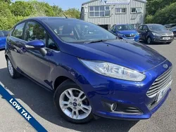 Blue Used 2017 Ford Fiesta Zetec Hatchback | £7,999 (Fair price)