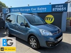 Blue Used 2020 Citroën Berlingo Flair MPV | £12,995 (Super price)