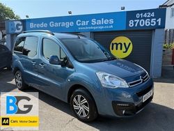 Blue Used 2020 Citroën Berlingo Feel MPV | £12,995 (Good price)