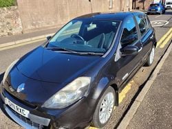 Black Used 2011 Renault Clio II Dynamique Hatchback | £1,595 (Good price)