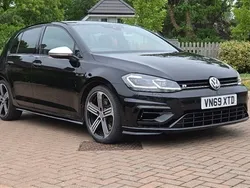 Deep black pearl Used 2019 VW Golf VII R Hatchback | £23,495 (Good price)