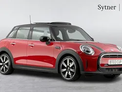 Red Used 2023 Mini Cooper Exclusive Hatchback | £22,000 (Fair price)