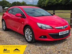 Red Used 2013 Vauxhall Astra GTC SRi Hatchback | £1,500 (Expensive)