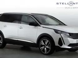 White Used 2022 Peugeot 5008 Premium MPV | £22,006 (Fair price)