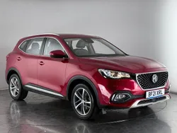 Red Used 2021 MG HS Excite SUV | £14,750 (Fair price)