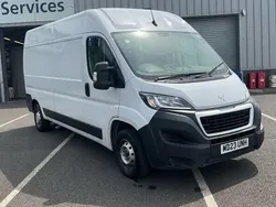 White Used 2023 Peugeot Boxer Premium Van | £14,490 (Good price)