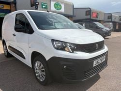 White Used 2022 Peugeot Partner Premium Van | £10,150 (Fair price)