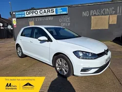 White Used 2017 VW Golf VII SE Hatchback | £8,913 (Fair price)