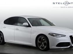 White Used 2019 Alfa Romeo Giulia Veloce Sedan | £18,367 (Super price)