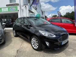 Black Used 2018 Ford Fiesta Titanium Hatchback | £9,695 (Fair price)