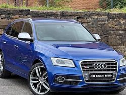 Blue Used 2015 Audi SQ5 SUV | £17,995 (Fair price)