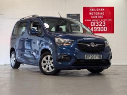 Night blue Used 2020 Vauxhall Combo S MPV | £11,150 (Fair price)