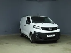 White Used 2022 Vauxhall Vivaro S Van | £10,650 (Good price)