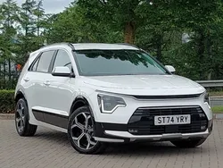 White New 2025 Kia Niro 3 SUV | £26,498 (Fair price)
