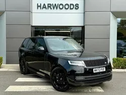 Black Used 2022 Land Rover Range Rover HSE SUV | £77,790 (Fair price)