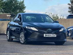 Black Used 2019 Toyota Camry Design Sedan | £10,989 (A bit pricey)