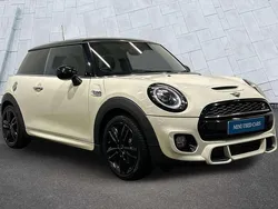 White Used 2018 Mini Cooper S Hatch Hatchback | £14,900 (Fair price)