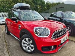 Red Used 2019 Mini Cooper S Countryman Classic SUV | £18,995 (Fair price)