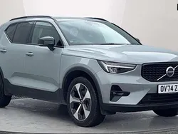 Grey Used 2024 Volvo XC40 Plus SUV | £33,302 (Fair price)