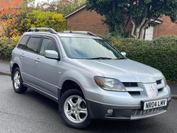 Silver Used 2004 Mitsubishi Outlander SUV | £1,995