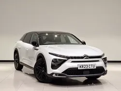 White Used 2023 Citroën C5 X Shine SUV | £23,498 (Fair price)