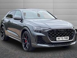 Daytona grey New 2025 Audi RS Q8 Comfort SUV | £139,990