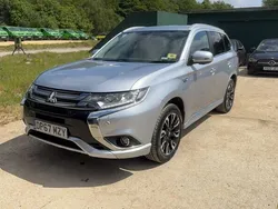 Silver Used 2018 Mitsubishi Outlander P-HEV Top Estate | £7,995 (Super price)