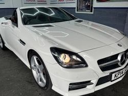 White Used 2014 Mercedes SLK200 AMG Cabriolet | £9,990 (Fair price)
