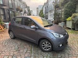 Grey Used 2015 Hyundai i10 Premium Hatchback | £8,999 (Fair price)