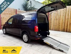 Purple Used 2018 VW Caddy Maxi Life Life MPV | £15,440 (Fair price)