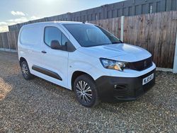 White Used 2019 Peugeot Partner Van | £6,995 (Fair price)
