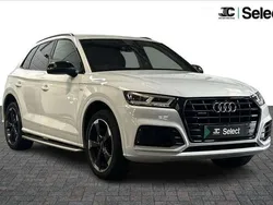 White Used 2019 Audi Q5 Black Edition SUV | £22,800 (Fair price)