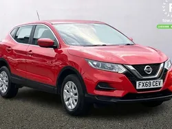 Red Used 2018 Nissan Qashqai Visia SUV | £9,499 (Good price)