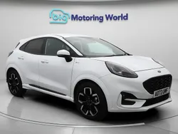 White Used 2023 Ford Puma ST-Line X SUV | £17,100 (Good price)