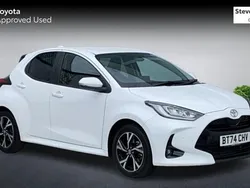 White Used 2024 Toyota Yaris Hybrid Design Hatchback | £19,934 (Fair price)