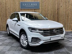 White Used 2019 VW Touareg SEL SUV | £28,000 (Good price)