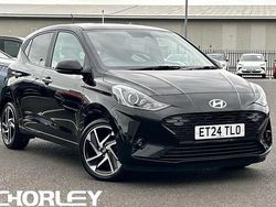 Used 2025 Hyundai i10 Premium Hatchback | £15,521 (Fair price)