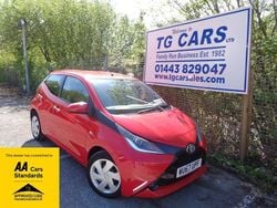Red Used 2017 Toyota Aygo X-play Hatchback | £5,995 (Good price)