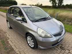 Silver Used 2007 Honda Jazz SE Hatchback | £2,789 (Good price)