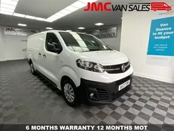 White Used 2021 Vauxhall Vivaro Van | £15,594 (Expensive)