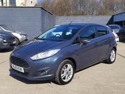 Grey Used 2015 Ford Fiesta Zetec Hatchback | £3,850 (Super price)