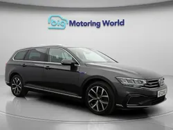 Grey Used 2022 VW Passat GTE Estate | £15,900 (Fair price)