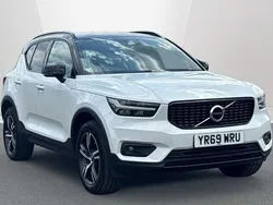 White Used 2019 Volvo XC40 R-Design SUV | £20,500 (Good price)
