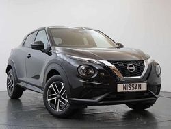 Black Used 2024 Nissan Juke N-Connecta SUV | £17,899 (A bit pricey)