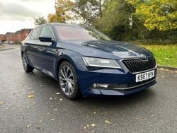 Blue Used 2018 Skoda Superb LAURIN & KLEMENT Hatchback | £11,995 (Super price)