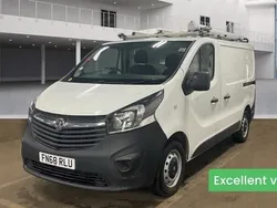 White Used 2018 Vauxhall Vivaro Van | £9,449 (Good price)