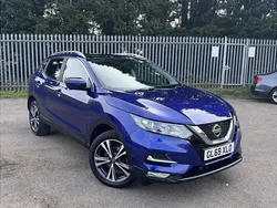 Blue Used 2019 Nissan Qashqai N-Connecta SUV | £10,645 (Fair price)