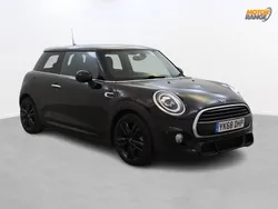 Black Used 2019 Mini Cooper Comfort Hatchback | £12,895 (Fair price)