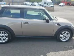 Silver Used 2013 Mini Cooper Hatch Hatchback | £4,750 (Super price)