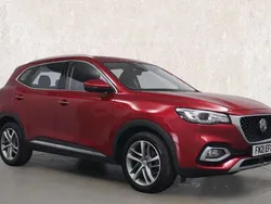 Red Used 2021 MG HS Excite SUV | £13,695 (Fair price)